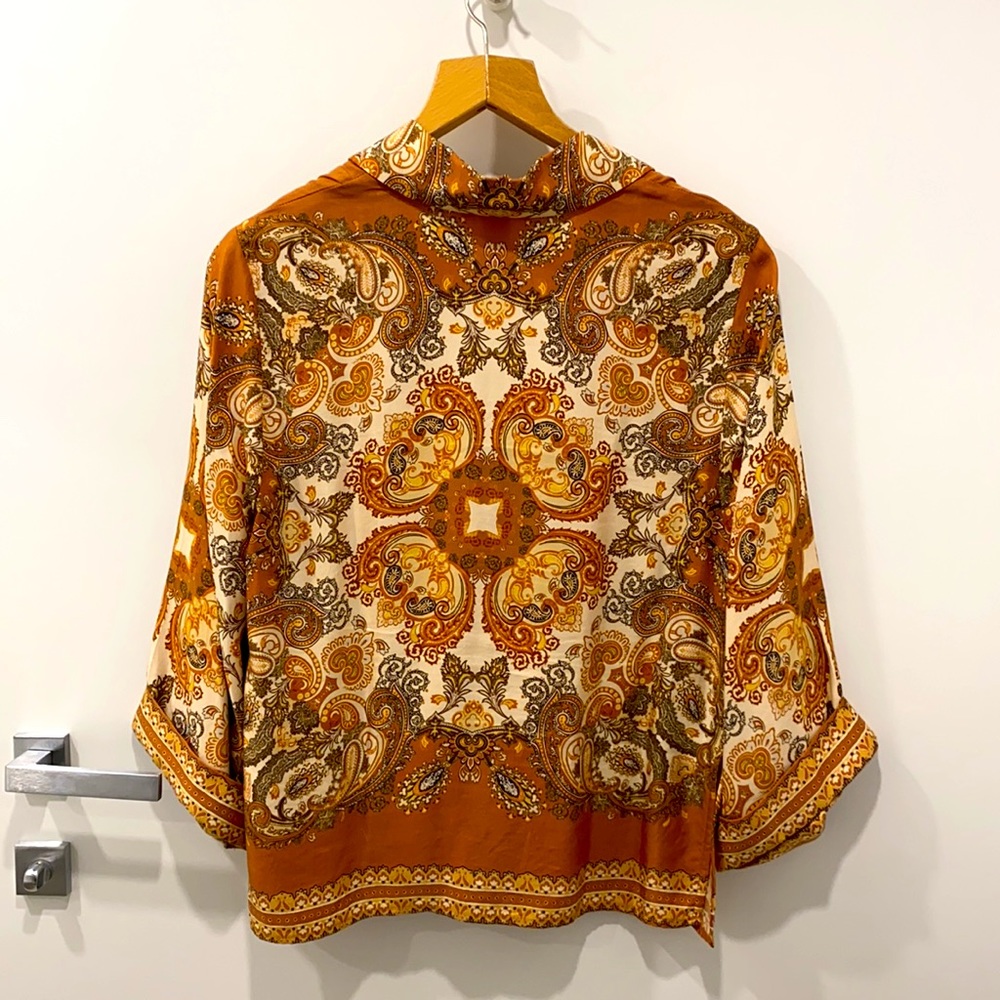 H&M paisley blouse - Picture 3 of 9